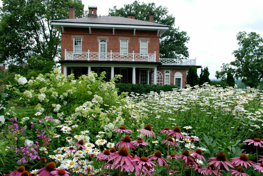 Dawes Arboretum: Explore 1,800 acres of plants, trees at Newark nature preserve