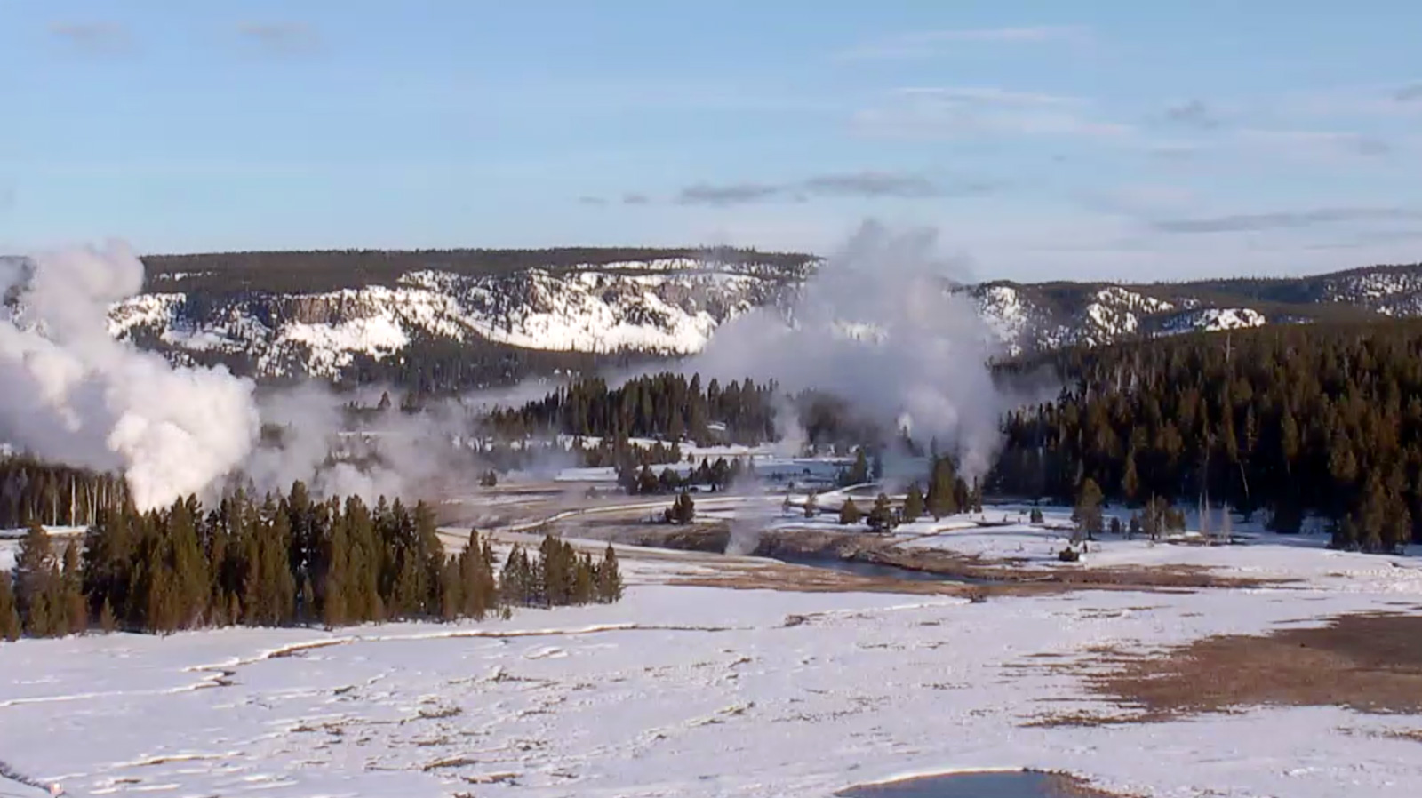 Old Faithful at Yellowstone National Park, Wyoming